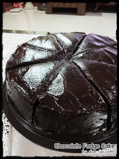 Chocolate_Fudge_Cake_048