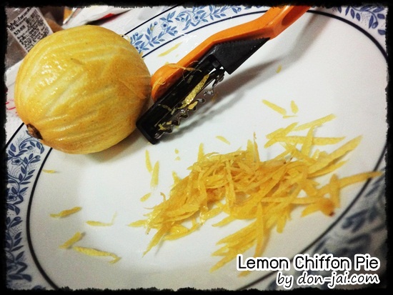 Lemon_Chiffon_Pie_055