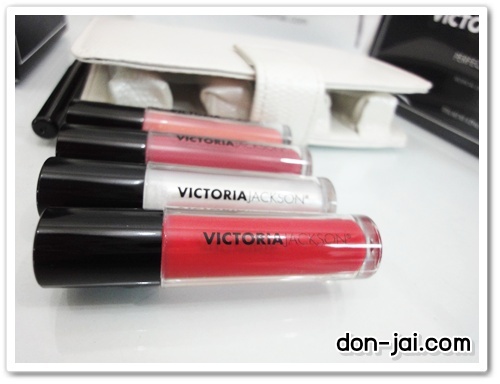 victoria-jackson-lipstick-perfectly-paradise_22