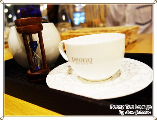 Peony_Tea_Lounge_026