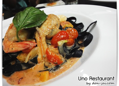 Uno_Restaurant_031
