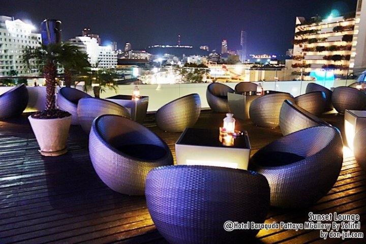 รีวิวโดนใจ >>Sunset Lounge - นั่งชิลล์บน Roof Top ชมวิวพระอาทิตย์ตกที่ Baraquda Pattaya